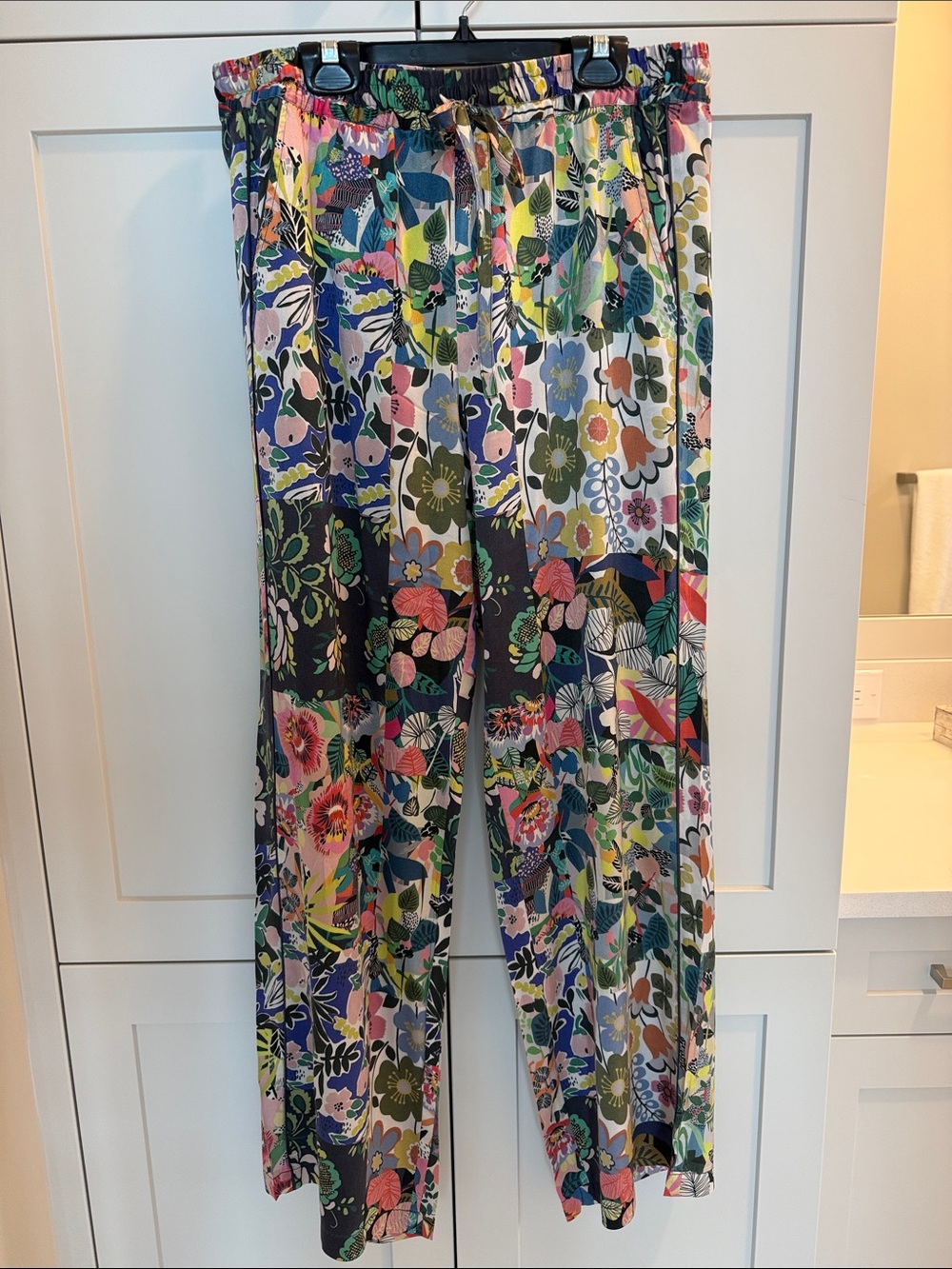 Johnny Was Silk Multi-Color Floral Pull-On Wide Pants